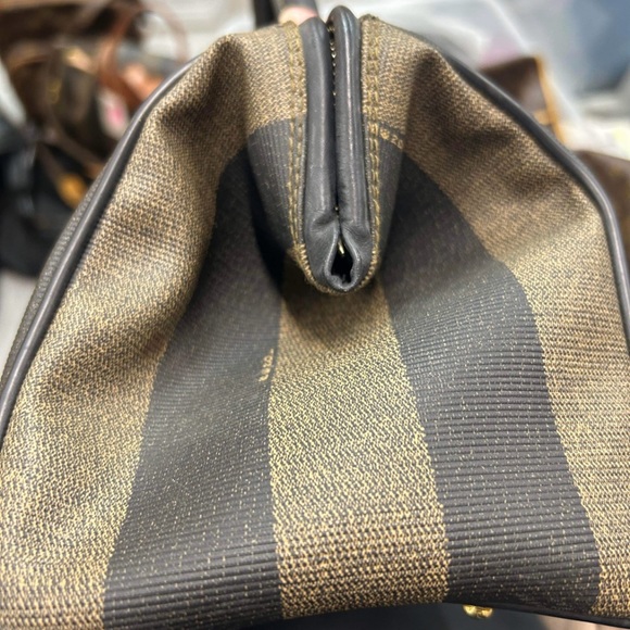 Authentic Fendi Small Pequin Frame Boston Bag

﻿ - Picture 15 of 16